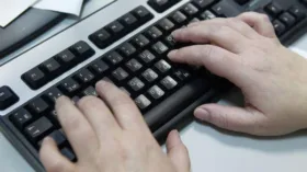 МВД: мошенники маскируют вредоносное ПО под  Zoom, Word и ChatGPT