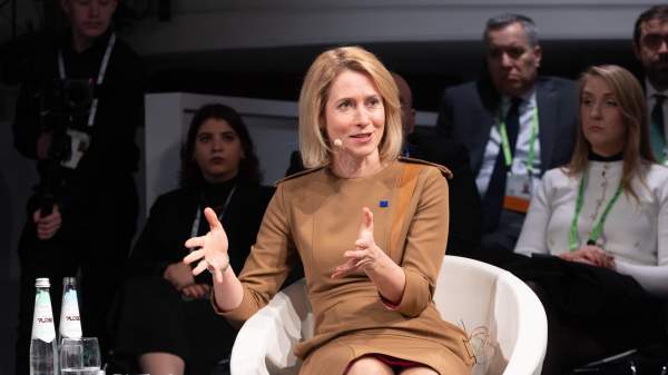 Read more about the article Каллас сочла слова Путина о победе СССР и Китая над нацизмом чем-то новеньким