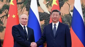 Reuters: энергетическая дипломатия России и Китая представляет угрозу планам США