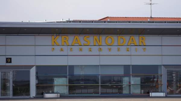 Read more about the article Аэропорт Краснодара обслужил в первый день работы 484 пассажира