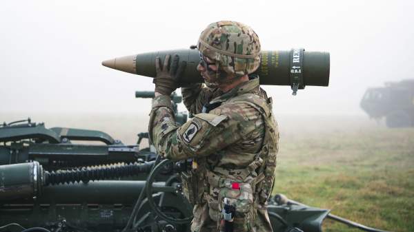 Read more about the article США анонсировали важное заявление по оружию для Украины 15 октября