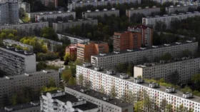 Число сделок на вторичном рынке жилья в Москве снизилось за три квартала на 3,7%