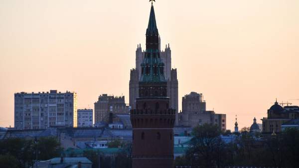 Read more about the article Сирийский лидер аш-Шараа прибыл в Кремль на переговоры с Путиным