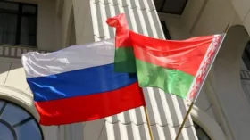 Посол Белоруссии Рогожник: товарооборот с РФ может превысить $60 миллиардов в 2025 г