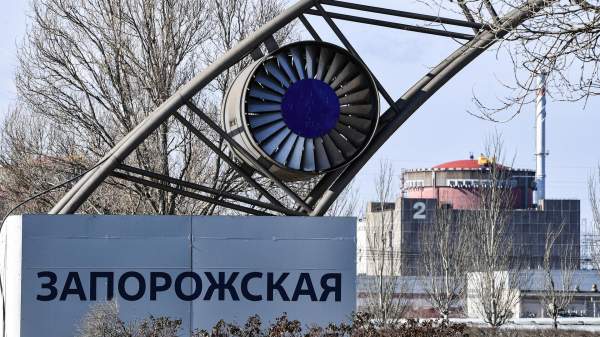 Read more about the article NYT: ЗАЭС стала камнем преткновения в мирных переговорах по Украине