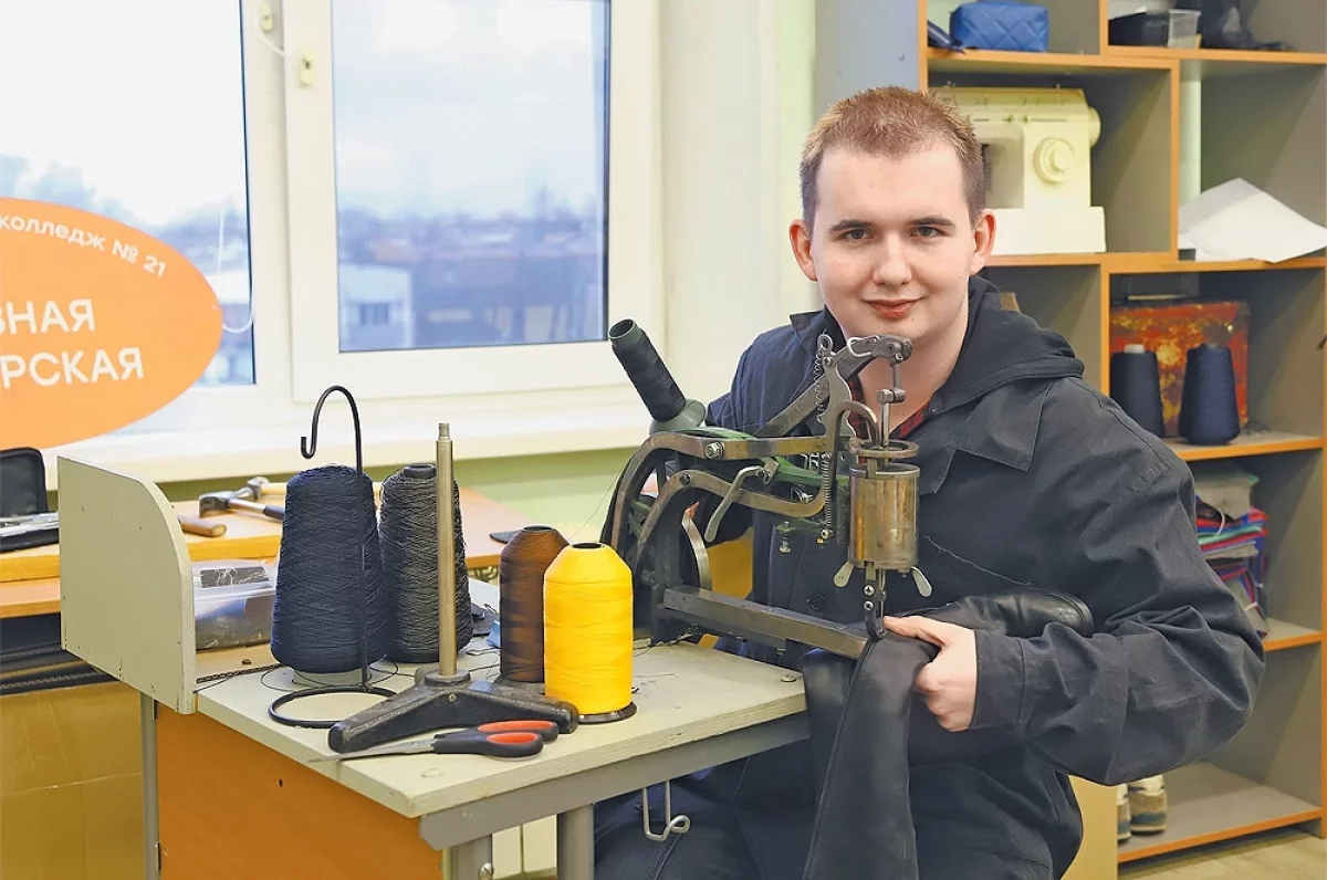 Read more about the article Боты не для ботов. Обувщику можно не бояться, что ИИ оставит без работы