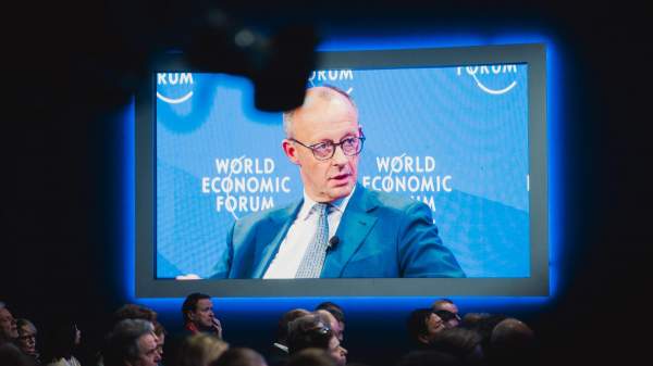 Read more about the article Мерц назвал обязательное условие для переговоров с Россией