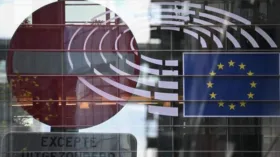 Reuters: ЕС предлагает внести восемь российских НПЗ в список санкций против России