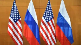 19fortyfive: военная операция США против Ирана укрепляет позиции России