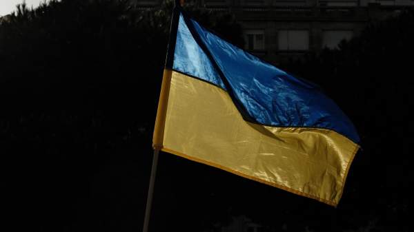 Read more about the article InfoBRICS: Украина не будет уважать прекращение огня с РФ