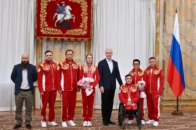 Собянин наградил москвичей — чемпионов и призеров Паралимпиады 2026 года