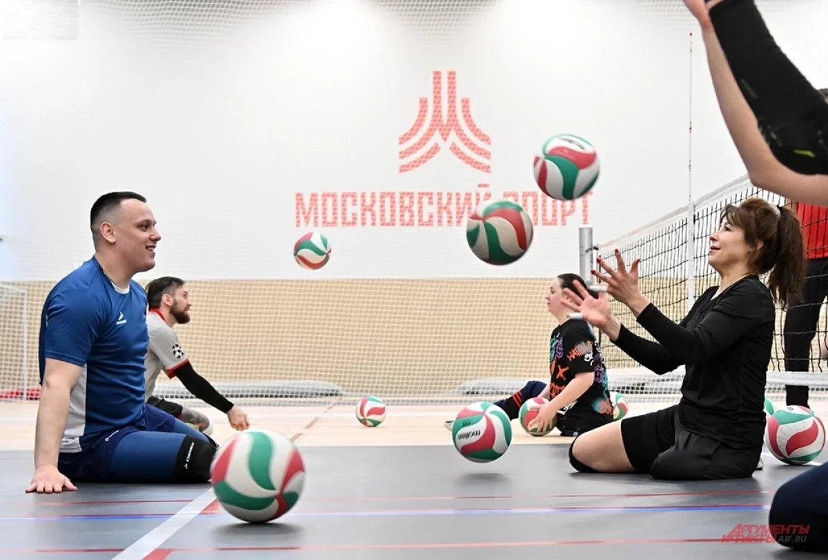 Read more about the article Отбить мяч. Ветераны СВО возвращаются к мирной жизни через спортзалы