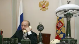Песков: Путин не приглашал Трампа на парад 9 мая в Москву