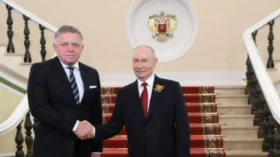 Фицо пообещал ознакомить Путина работой по восстановлению межправкомиссии