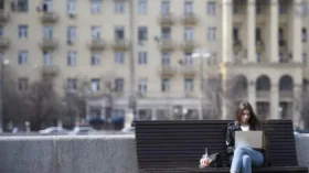 Москвичей предупредили о возможных ограничениях интернета и смс в ближайшие дни