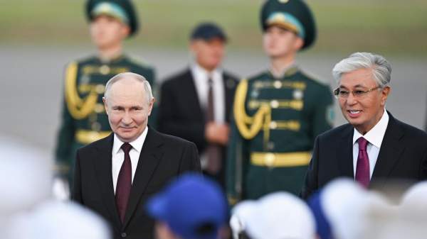 Read more about the article Президент России Путин прибыл с трехдневным государственным визитом в Казахстан