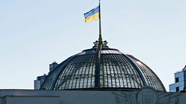 Read more about the article Депутат Рады Дмитрук призвал Киев начать прямой диалог с Россией