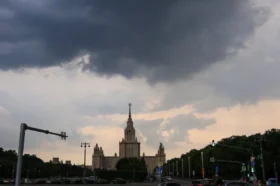 На лето не рассчитывать. Дожди продолжатся в Москве до конца недели