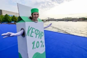 Смешно и грандиозно. Фигуристка Медведева выступила в костюме окрошки